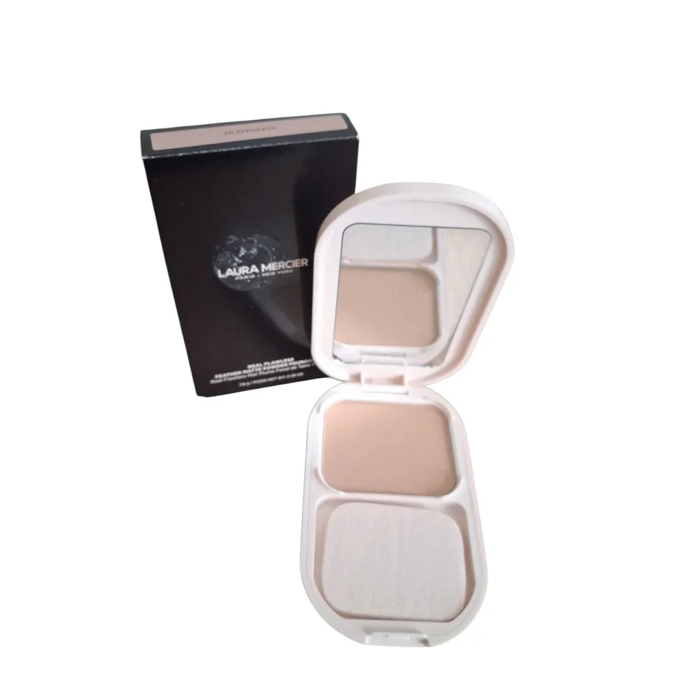 Laura Mercier Real Flawless Feather Matte Powder Foundation 2N Affogato 16Hour